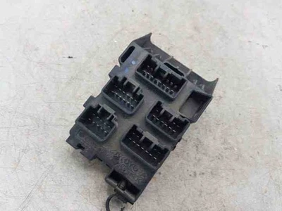 TOYOTA COROLLA Verso ZER, ZZE12, R1 Altre centraline 8273405030 25491957 - Immagine 1 di 3