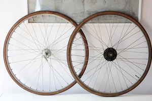 1960s Campagnolo large flange Nouvo Tipo 27 inch wheelset. Used condition. RH. - Picture 1 of 9