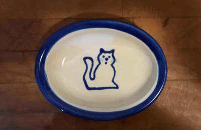 Boots & Barkley By Target Ovalado Gres Gato Comida Cuenco Azul y Crema 6-1/2" X 5" Foto 1 de 4