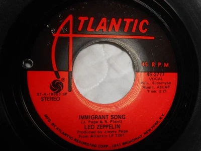 LED ZEPPELIN~"IMMIGRANT SONG"~Orig. 1970~ROCK~HARD ROCK~7'' 45rpm~ATLANTIC~VG+ - Image 1 of 2
