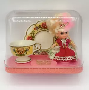 Vintage Liddle Kiddles LADY CRIMSON Tea Party Doll Tea Cup Mattel 1970-71 - Bild 1 von 14