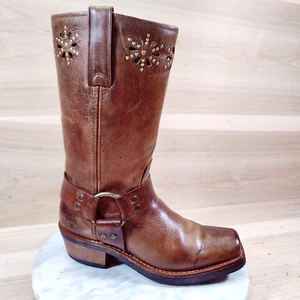 Vintage Frye Harness Flower Damenstiefel 6,5 M braun Moto eckige Zehenpartie abgenutzt - Bild 1 von 11