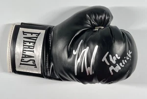 Logan Paul Autograph Signed Everlast Boxing Glove JSA COA The Maverick - Picture 1 of 3