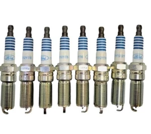 New Set of 8 Genuine OEM Motorcraft SP589 CYFS12YT6 Spark Plug replaces SP520(X) - Picture 1 of 4