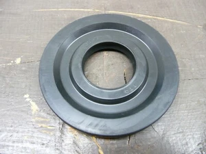 New Venture NV3500 Manual Transmission Rear Seal, 4x4, 90mm OD - Bild 1 von 3