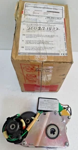 NUEVO ABB T8-E1/6 1SDA038323R1 DISPOSITIVO MOTORREDUCTOR SUMINISTRO 100/130V SACE EMAX, TMAX - Imagen 1 de 5