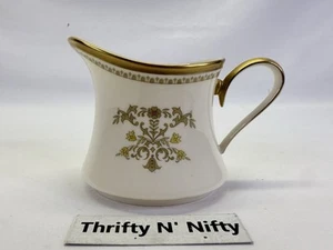 Lenox CASTLE GARDEN Creamer - Made In USA . Excellent Condition! - Picture 1 of 9