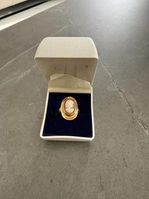Goldring mit Cameo 750er Gold 18 Karat - Bild 1 von 4