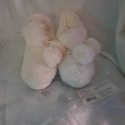 Zapatillas botín de espuma viscoelástica de felpa marfil suave invierno Avon 2017 para mujer talla 8 ¡NUEVO EN STOCK! Foto 1 de 4