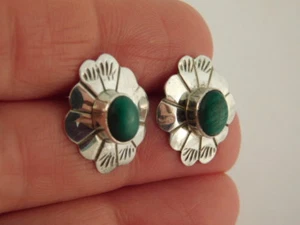 MALACHIT STERLINGSILBER CONCHO OHRRINGE NAVAJO - Bild 1 von 11