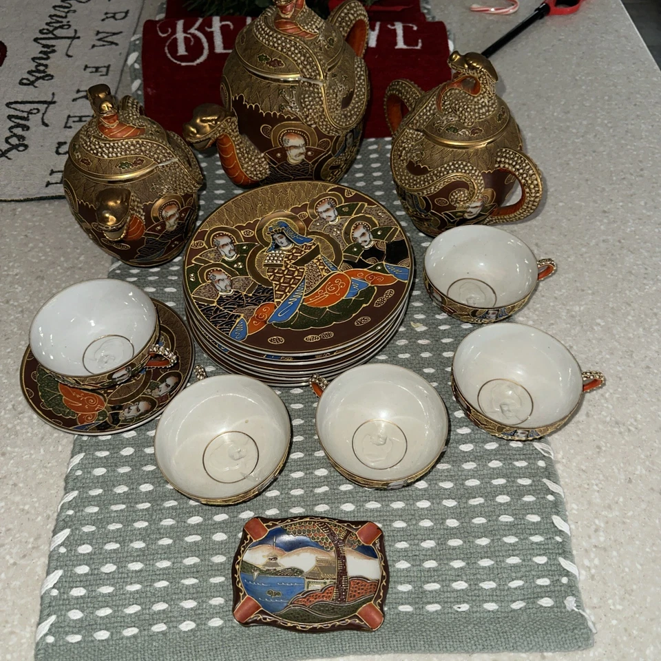 ANTIQUE 17 JAPANESE SATSUMA TEA SET PORCELAIN DRAGON-WARE MORIAGE RAISED ENAMEL - Image 1 of 4