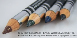 Lápiz delineador de ojos negro brillante Makki con brillo plateado - Imagen 1 de 1