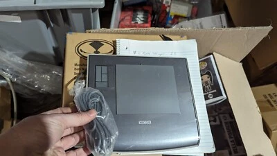 Wacom Intuos 3 4x5 PTZ430JP Grafiktablett - Bild 1 von 2