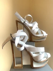 WHITE HOT  100 % Leather(Upper)Cork Cut  Out Platform Sandal-Size 10/White-RARE! - Picture 1 of 4