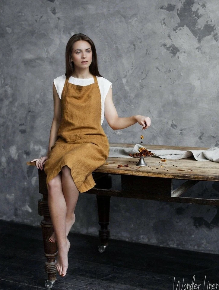 Wonder Linen apron for Women. Mustard linen kitchen apron with pocket. - Image 1 of 4