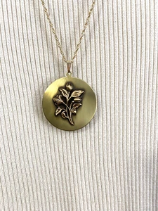 Solid Brass Medallion Pendant, round Necklace 24" rope chain- Flower design - Picture 1 of 3