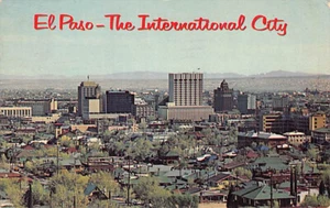 Postal TX: El Paso - The International City, Texas, publicada 1965, centro de la ciudad - Imagen 1 de 2