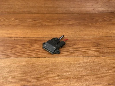 2010-2018 MERCEDES SPRINTER 2500 3500 DIESEL ENGINE GLOW PLUG CONTROL MODULE OEM - Image 1 of 4