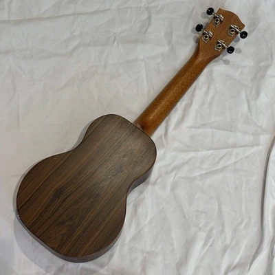 Vox Vup-33-Cow/Concert Ukulele/Olive Walnut Outlet Sale Safe delivery from Japan - Image 1 of 4