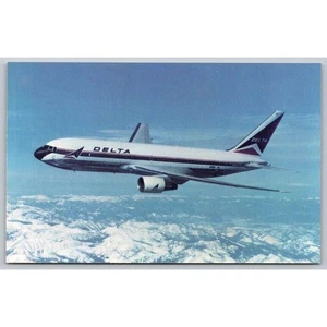Delta Air Lines Boeing 767 Twin Jet In Flight Aircraft Airplane Postcard - Picture 1 of 2