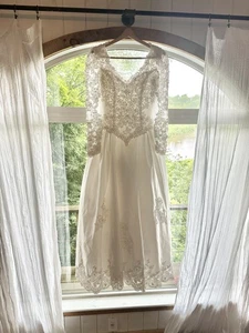 De colección 10 Moderno 6 Años 80 90 Bridallure Vestido de Boda Tren Encaje/Lentejuelas ALFRED ANGELO - Imagen 1 de 18
