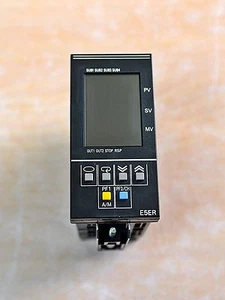 Controlador digital Omron E5ER-QTB-DRT envío gratuito - Imagen 1 de 4