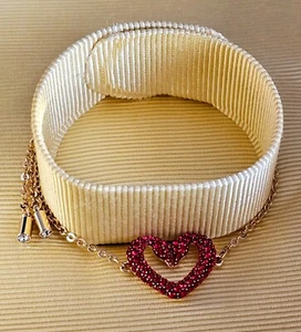 Swarovski Crystal Sublima bracelet Heart, Small, Red, Gold-tone plated  Size: M - Picture 1 of 7