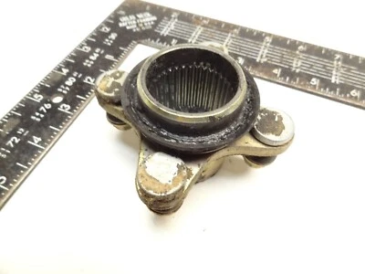 Brida de cubo de freno de piñón trasero 1997 para Suzuki LT80 ATV Quadsport 82cc LT 80 OEM Foto 1 de 4