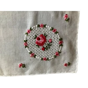 Vintage bestickte Rosen rosa rot taschentuch Aufnäher Applikation zierlich GUC - Bild 1 von 2