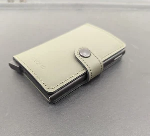 Secrid Mini Cartera Protector de Tarjeta Cuero Cartera Seguro Estuche para Tarjetas 8-10 Tarjetas - Imagen 1 de 2