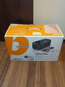 Plustek OpticFilm 8200i film scanner with box - Picture 1 of 8