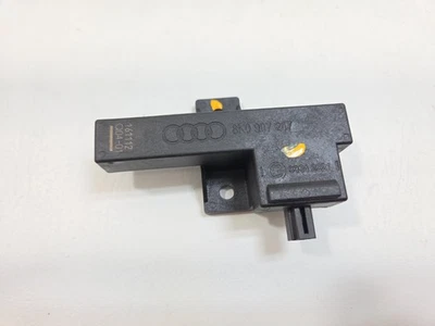 AUDI A4 A5 A6 A7 A8 Q5 2008-2018 MÓDULO ANTENA ENTRADA TRASERA SIN LLAVE 8K0907247 OEM Foto 1 de 4