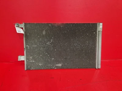 LANDROVER RANGE ROVER VELAR R DYNAMIC SE L560 2019 AIR CON CONDENSER LR114353 - Image 1 of 4
