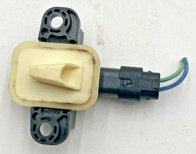 Sensor de puerta delantera izquierda Mercedes-Benz GL450 GL550 X166 2013-2016 A1668210351 OEM Foto 1 de 4