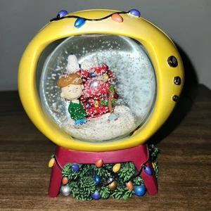 Peanuts Westland Charlie Brown & Snoopy TV Weihnachten Schneekugel * Fehler Sockel verschoben - Bild 1 von 7