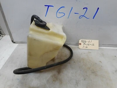 Chevrolet Suburban C1500 1999 depósito limpiaparabrisas Foto 1 de 4