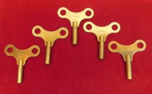 Set of 5 Clock Winding Keys 4.0 mm #7 Savers Lot 4 mm Solid Brass Number 7 Size - Picture 1 of 1