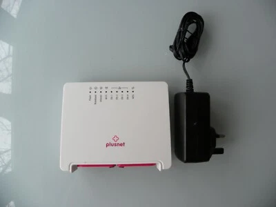 PLUSNET 2704N WIRELESS ROUTER AND PSU UK SELLER FREE P&P #BOX89 - Image 1 of 3