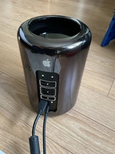 2013 Mac Pro 12 Core 64GB Ram Dual D500 GPU 256GB SSD - Picture 1 of 6