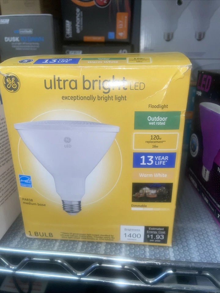 GE Ultra Bright LED Light Bulb 120 Watt PAR38 Outdoor Floodlight Warm Dimmable - Image 1 of 1