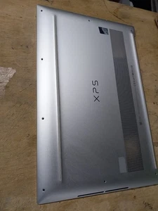 Cubierta metálica base inferior Dell XPS 9500 9510 9520 0KVD7H 8DFX0 B5,6 - Imagen 1 de 9