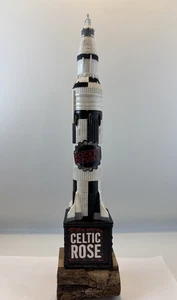 Manico per rubinetto birra Razzo Repubblica maniglia per rubinetto birra figura rosa celtica - Foto 1 di 13