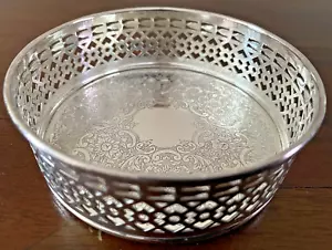 Vintage Strachan Silver Plated Galleried Bottle Coaster - Larger Size - Picture 1 of 2