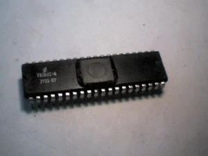 Raro chip computer TRI502-B 1977 UART vintage vecchio 40 pin - Foto 1 di 4