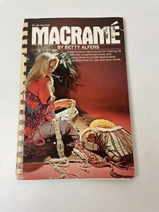 Macrame By Betty Alfers Craft Just a book about Macrame - Stay Groovy Friends - Picture 1 of 10
