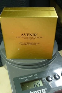 AVENIR Vintage Sealed Perfumed Dusting Powder Estate Find 3 oz Mary Kay NEW READ - Picture 1 of 21