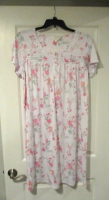 Laura Ashley womens super soft  Nightgown size Large - Image 1 of 4