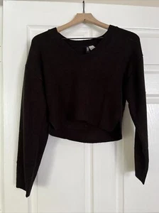 Division H&M Cropped Black Sweater Women's XXS - Picture 1 of 3