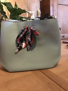Mintgrüne 2 in 1 Tasche - Bild 1 von 5