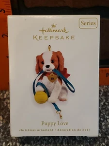 Hallmark Andenken Cavalier Welpenliebe #20 in Serie 2010 Ornament - Bild 1 von 9